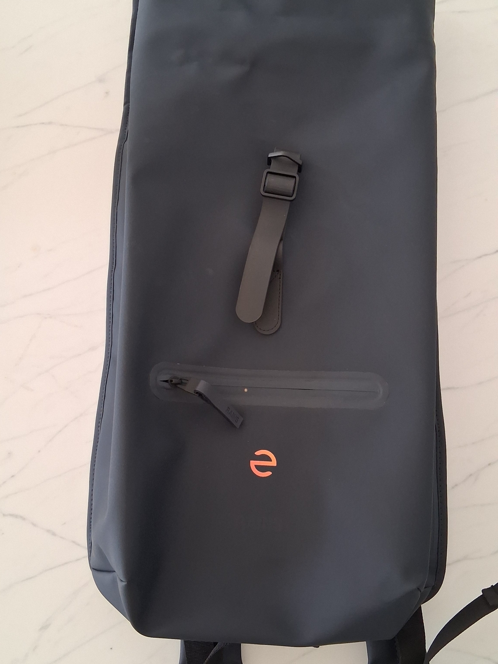 RAINS Rolltop Rucksack W3 Backpack – Navy – New With Tags – Waterproof – RFID